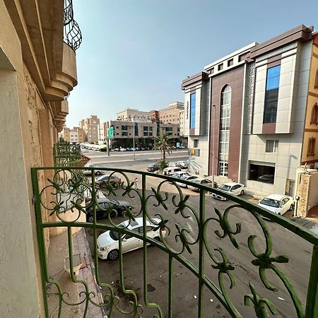 Delmon Hotel Suites 제다 외부 사진
